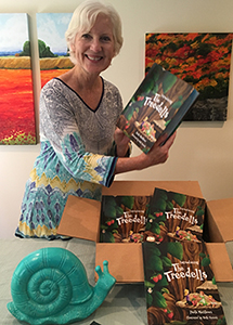 Paula Matthews unboxing The Treedells book